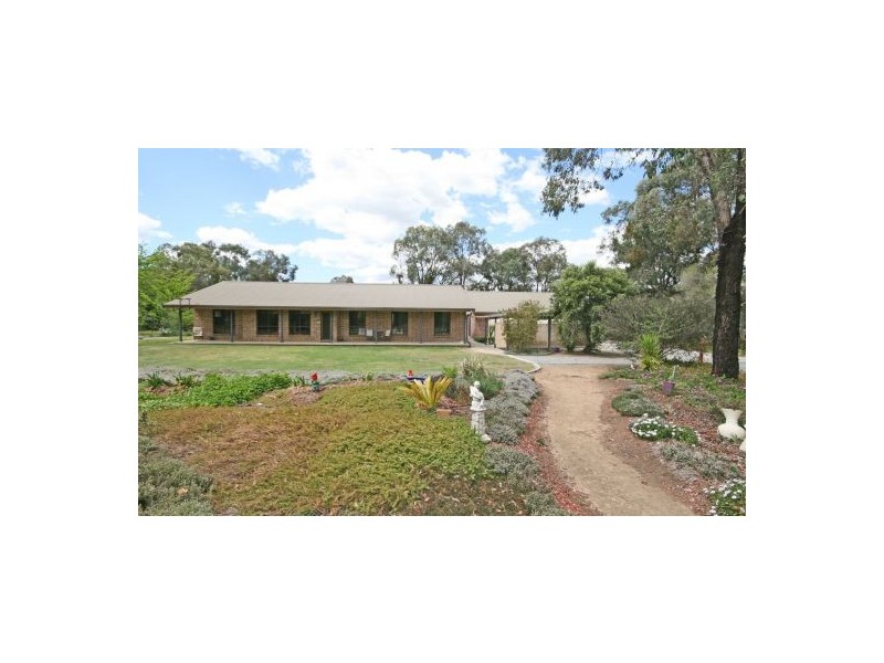 31 Kingswood Drive, Tamworth NSW 2340