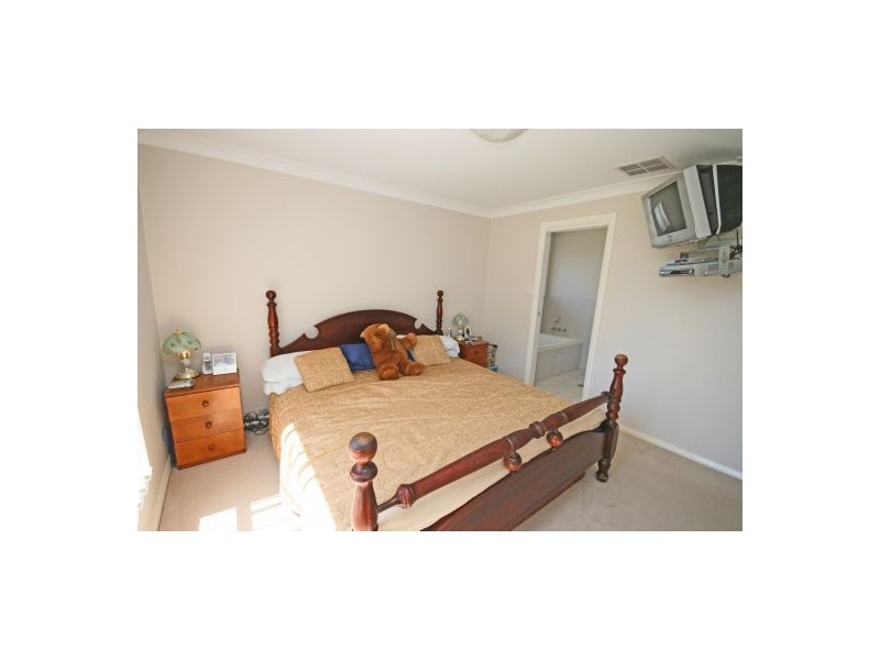 65 Manilla Road, Tamworth NSW 2340