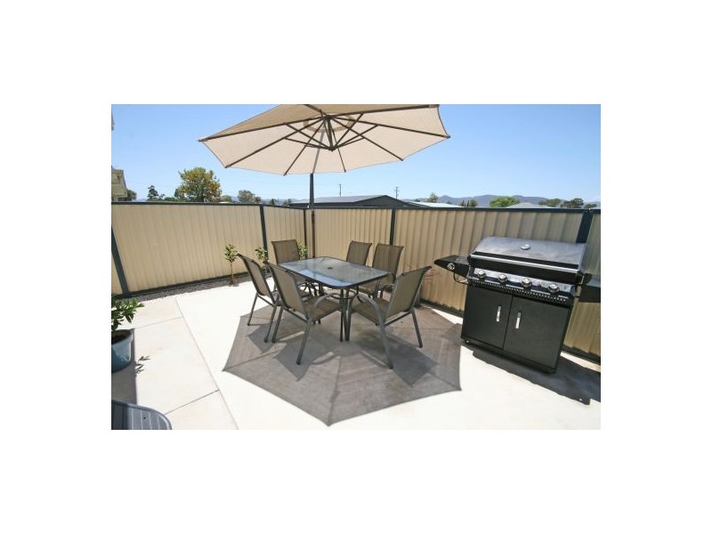 39 Cunningham Street, Tamworth NSW 2340