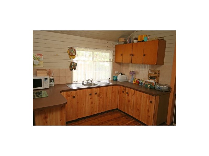 25 Sandy Road, Kootingal NSW 2352