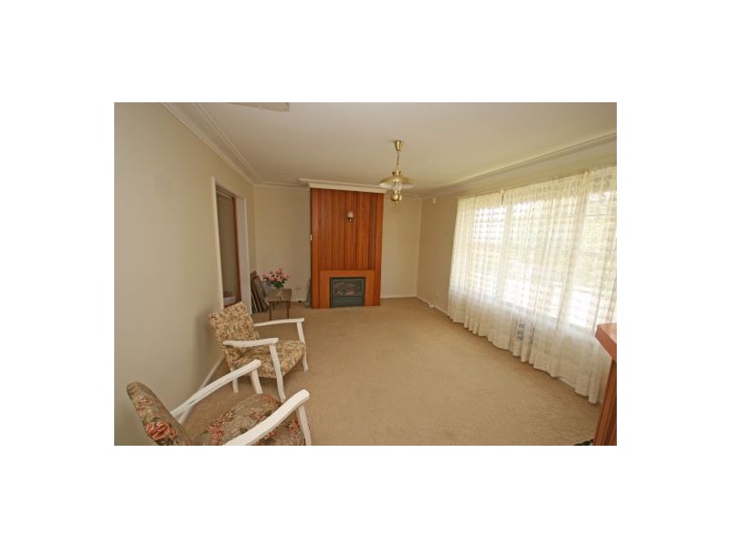 11 Quambi Street, Tamworth NSW 2340