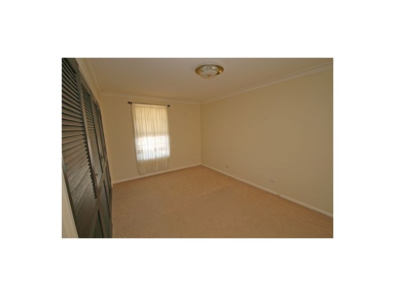 11 Quambi Street, Tamworth NSW 2340