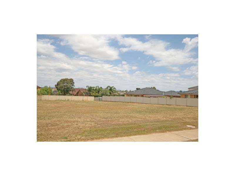 39 Ebony Close, Tamworth NSW 2340