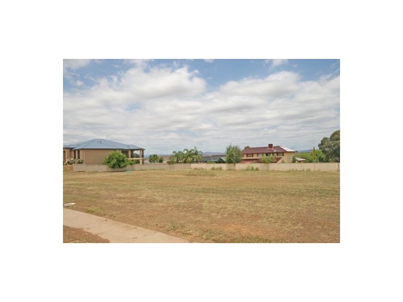 39 Ebony Close, Tamworth NSW 2340