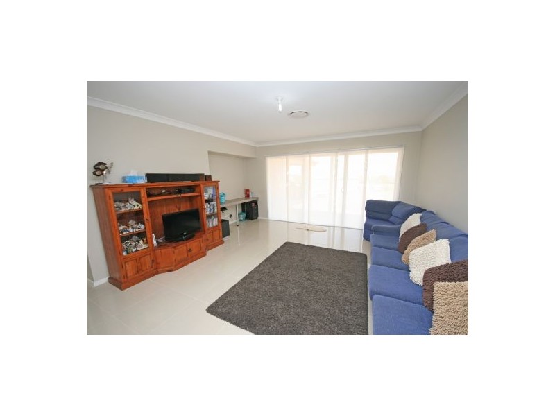 11 Barakula Drive, Tamworth NSW 2340