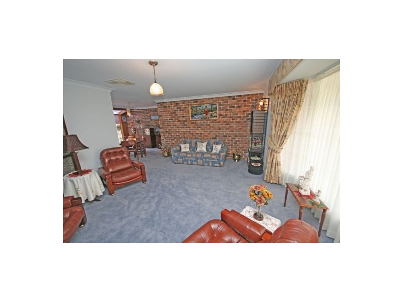 15 Noonga Crescent, Tamworth NSW 2340