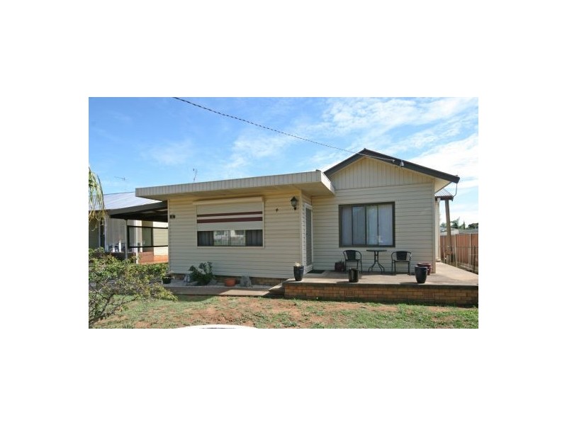 4 Susanne Street, Tamworth NSW 2340