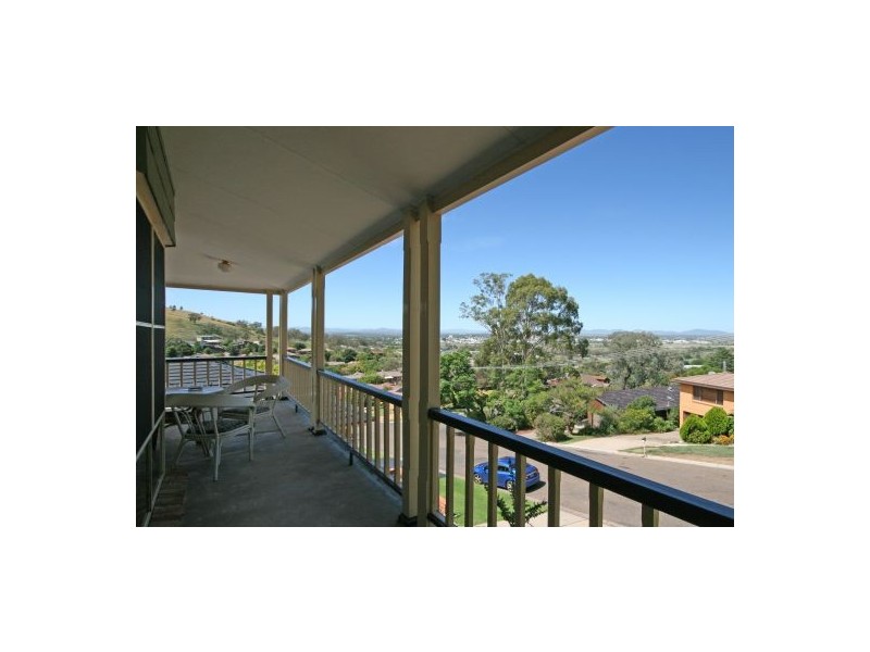 91 Yarmouth Parade, Tamworth NSW 2340