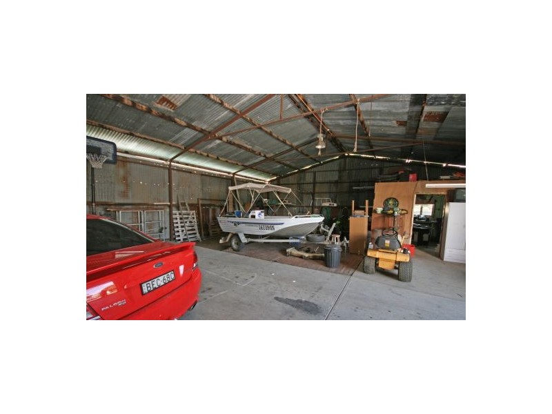 34 Phillip Street, Duri NSW 2344