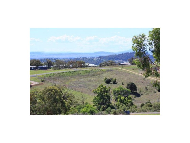 30 Brushtail Drive, Tamworth NSW 2340
