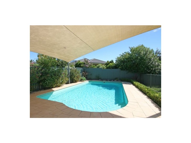 14 The Heights, Tamworth NSW 2340