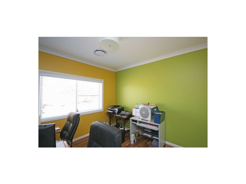 2 Bentwing Place, Tamworth NSW 2340