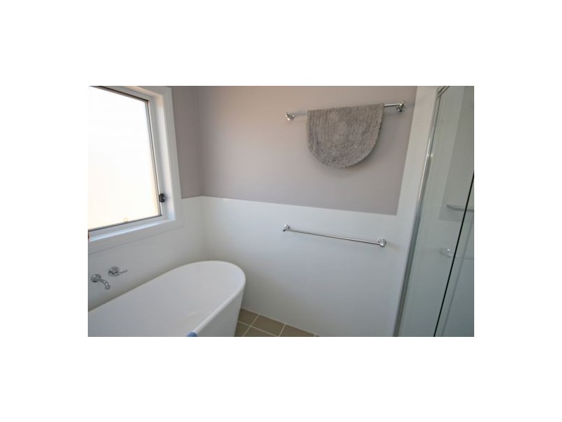 2 Bentwing Place, Tamworth NSW 2340