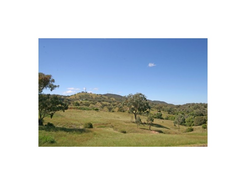 2 Bentwing Place, Tamworth NSW 2340