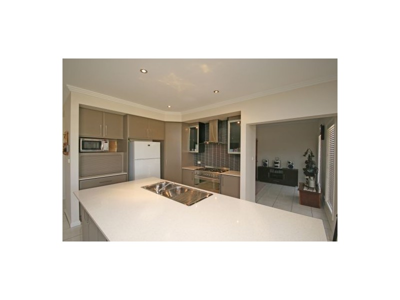 18 Flagstaff Road, Tamworth NSW 2340