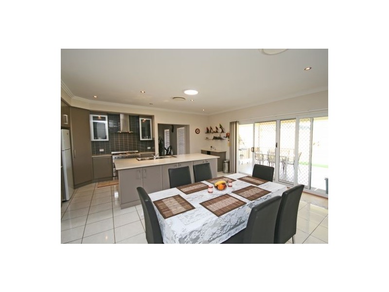 18 Flagstaff Road, Tamworth NSW 2340