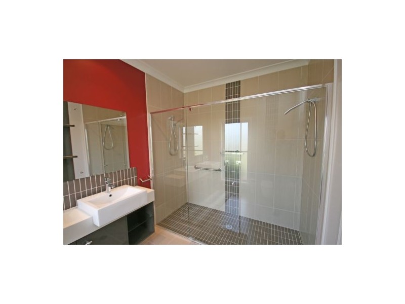 18 Flagstaff Road, Tamworth NSW 2340