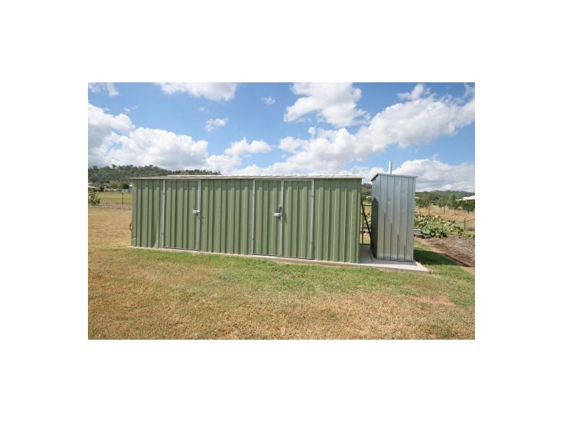 18 Flagstaff Road, Tamworth NSW 2340