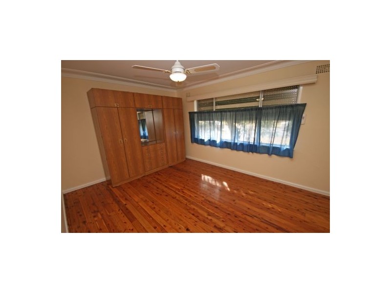 13 Wilburtree Street, Tamworth NSW 2340