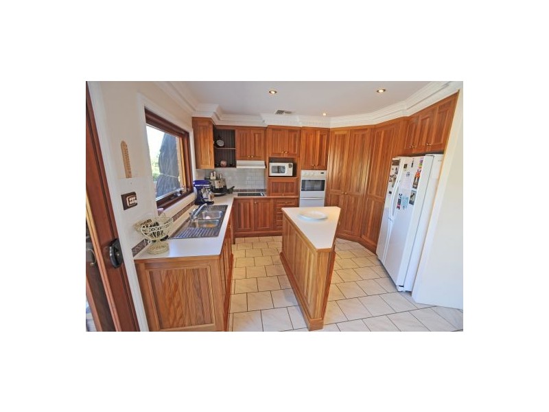 15 Kurrajong Place LOOMBERAH, Tamworth NSW 2340