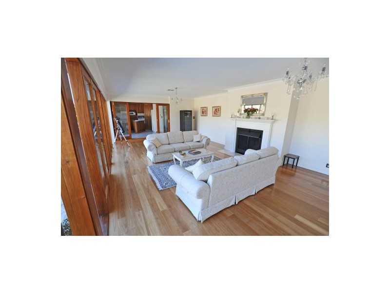 15 Kurrajong Place LOOMBERAH, Tamworth NSW 2340