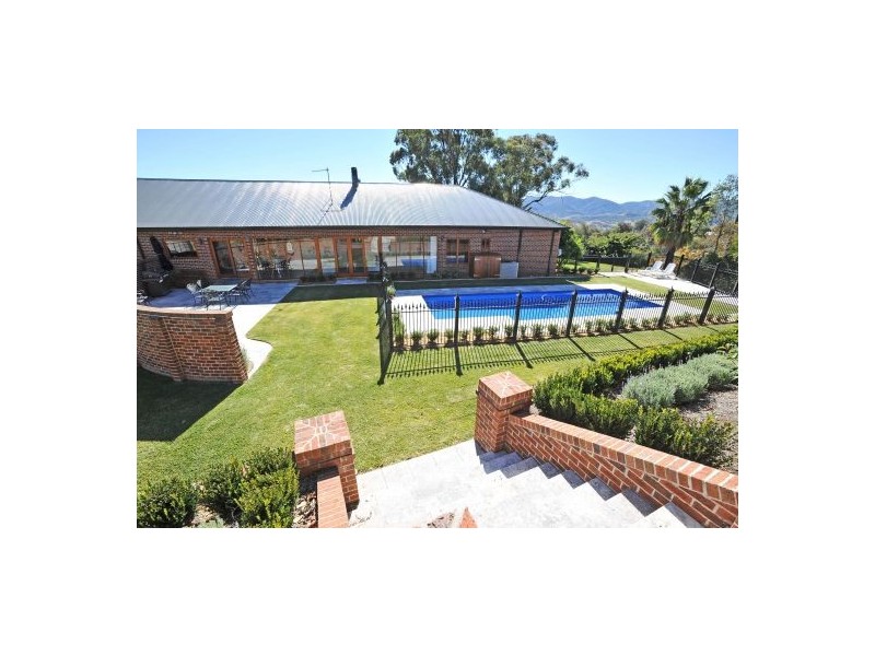 15 Kurrajong Place LOOMBERAH, Tamworth NSW 2340