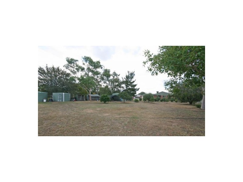 25 Coorigil Street, Tamworth NSW 2340