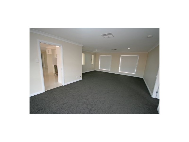 6 Conjola Drive, Tamworth NSW 2340