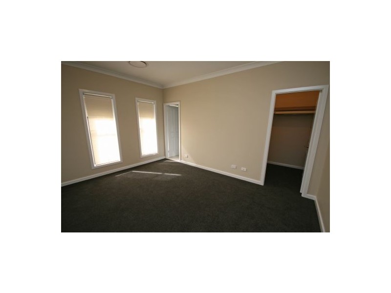 27 Barrington Drive, Tamworth NSW 2340