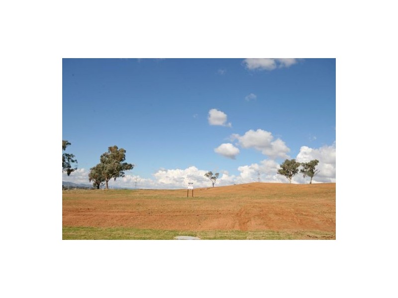 Lot 114 Lampada Estate Dawn Release, Tamworth NSW 2340