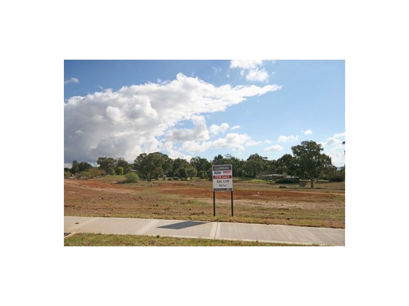 Lot 119 Lampada Estate Dawn Release, Tamworth NSW 2340
