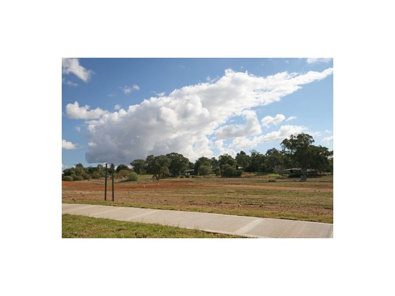 Lot 120 Lampada Estate Dawn Release, Tamworth NSW 2340