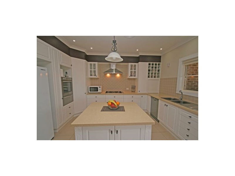 7 Casuarina Drive, Tamworth NSW 2340