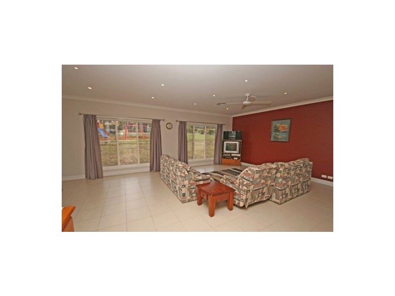 7 Casuarina Drive, Tamworth NSW 2340