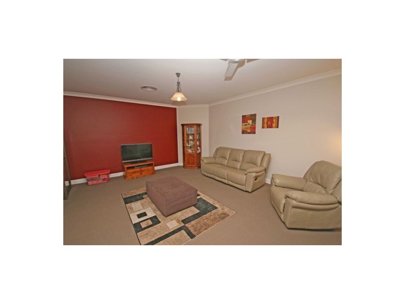 7 Casuarina Drive, Tamworth NSW 2340