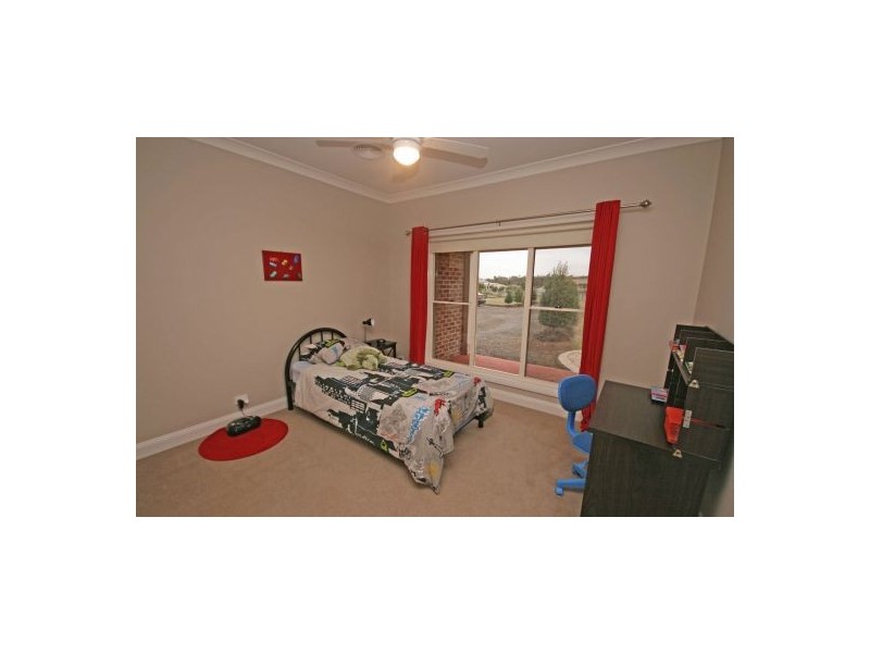 7 Casuarina Drive, Tamworth NSW 2340