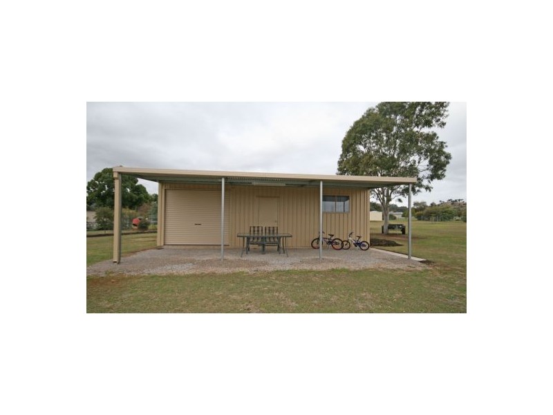 7 Casuarina Drive, Tamworth NSW 2340