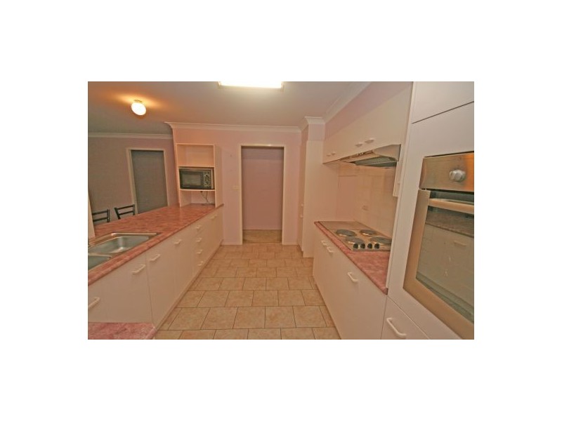 88 Harrier Parade, Tamworth NSW 2340