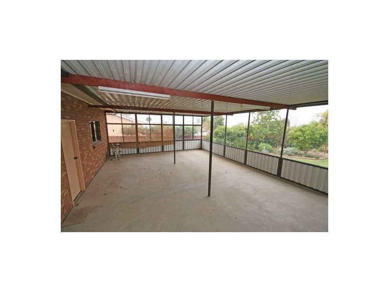 88 Harrier Parade, Tamworth NSW 2340