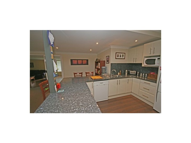 1 Warwick Road, Tamworth NSW 2340