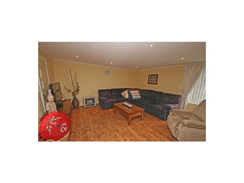 1 Warwick Road, Tamworth NSW 2340