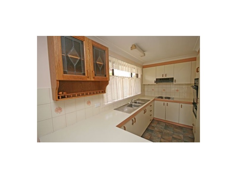 11 Kinarra Street, Tamworth NSW 2340