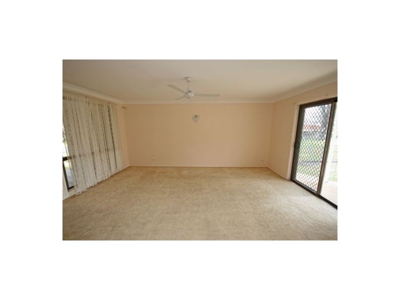 11 Kinarra Street, Tamworth NSW 2340