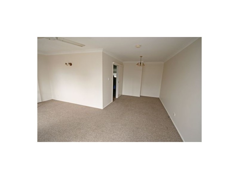 16 Kinarra Street, Tamworth NSW 2340