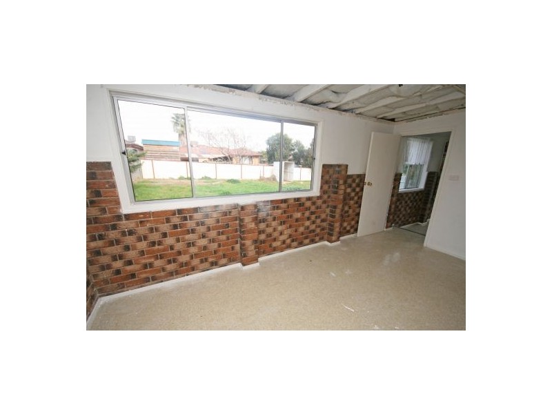 16 Kinarra Street, Tamworth NSW 2340