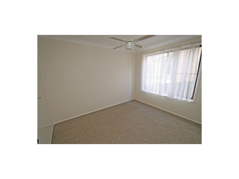 16 Kinarra Street, Tamworth NSW 2340