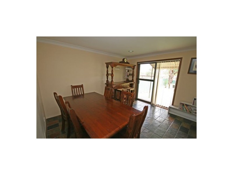 10 Yangoora Street, Tamworth NSW 2340