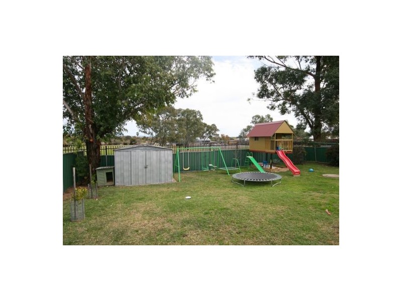 10 Yangoora Street, Tamworth NSW 2340