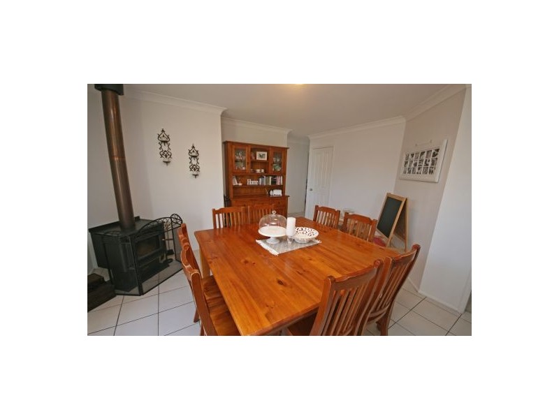 77 Flinders Street, Tamworth NSW 2340
