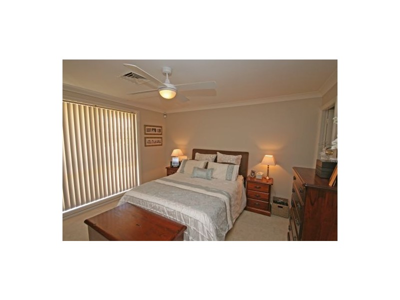 98 Glengarvin Drive, Tamworth NSW 2340